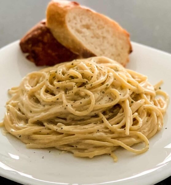 Creamy-Garlic-Pasta
