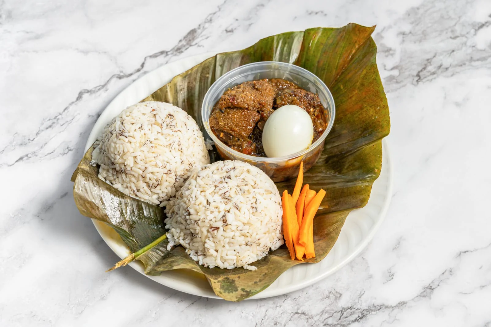 Ofada rice with Ayamase or Ofada Sauce